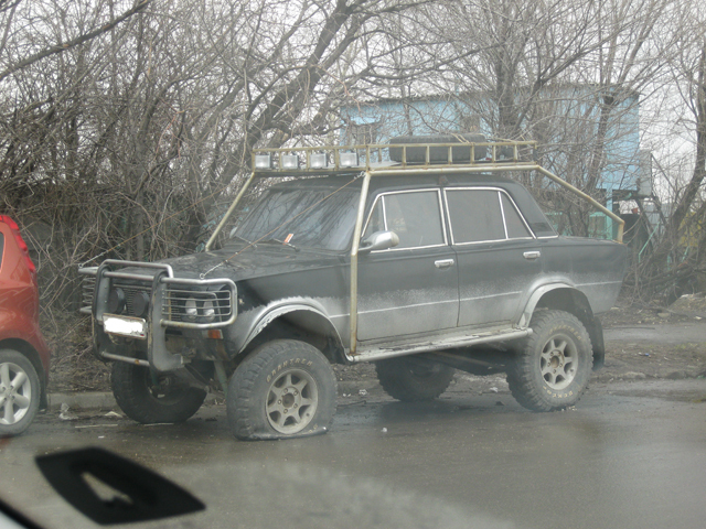 Единственный в своём роде ВАЗ-2106 с кузовом самосвал